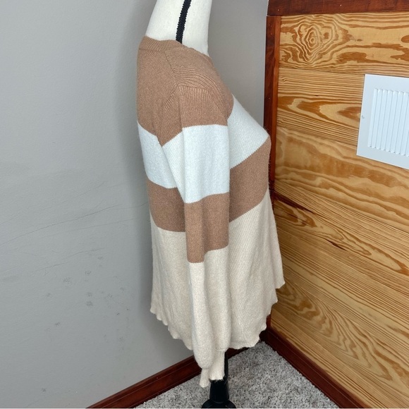 Le Lis Brown White Tan Striped Colorblock Balloon Sleeve Crewneck Sweater Small - Picture 2 of 10